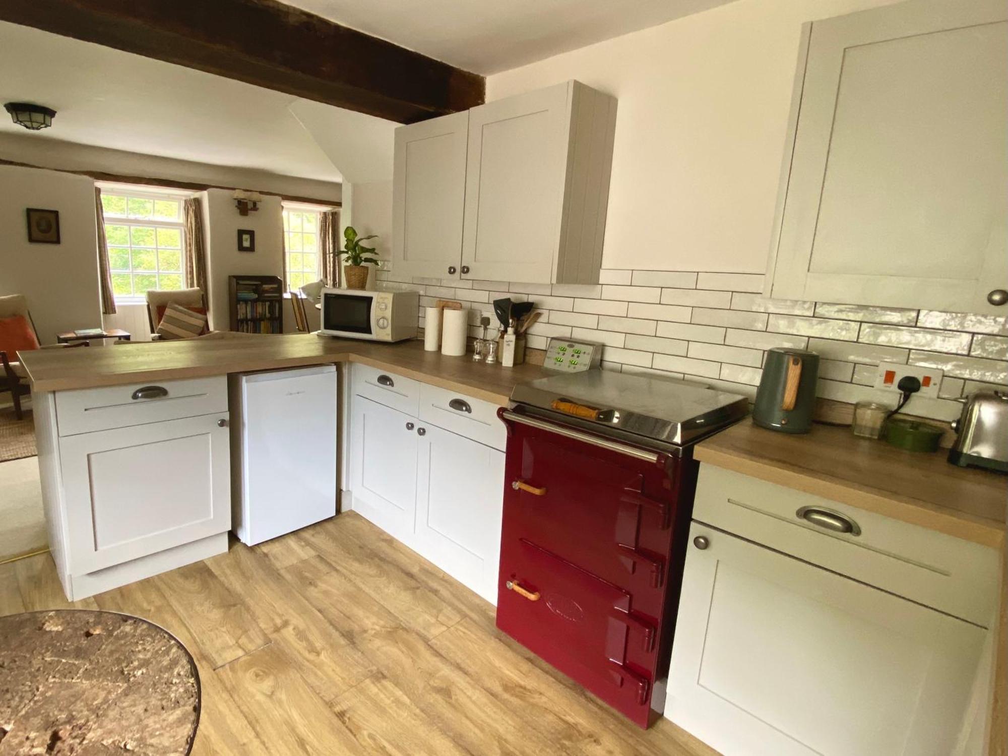 Watermill - 18th Century Converted Mill 10 Mins From Holiday home